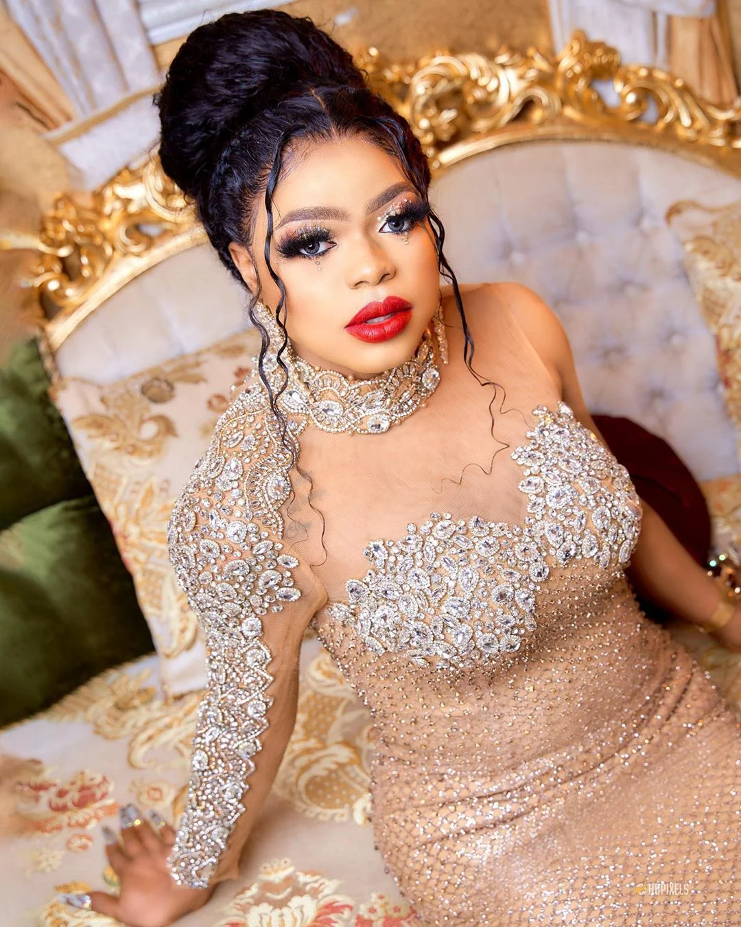 Bobrisky fails to meet EFCC bail conditions