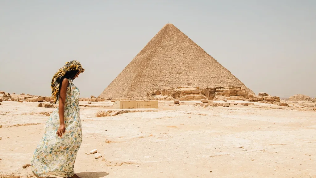 How to Visit the Great Pyramids and Sphinx of Giza